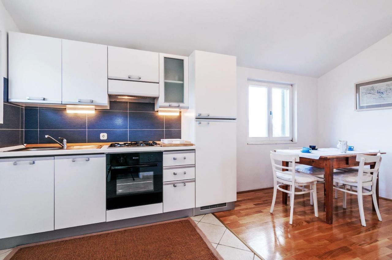 Apartmani Labud Sukošan Esterno foto