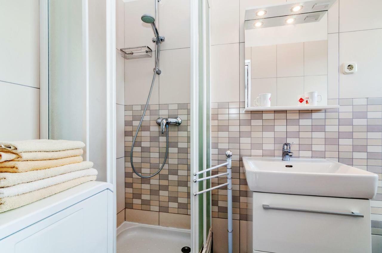 Apartmani Labud Sukošan Esterno foto