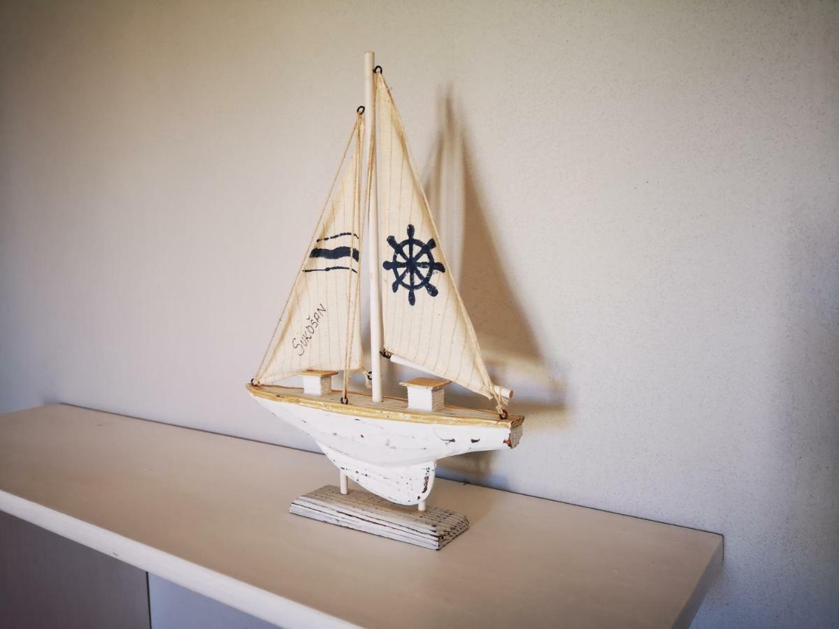 Apartmani Labud Sukošan Esterno foto