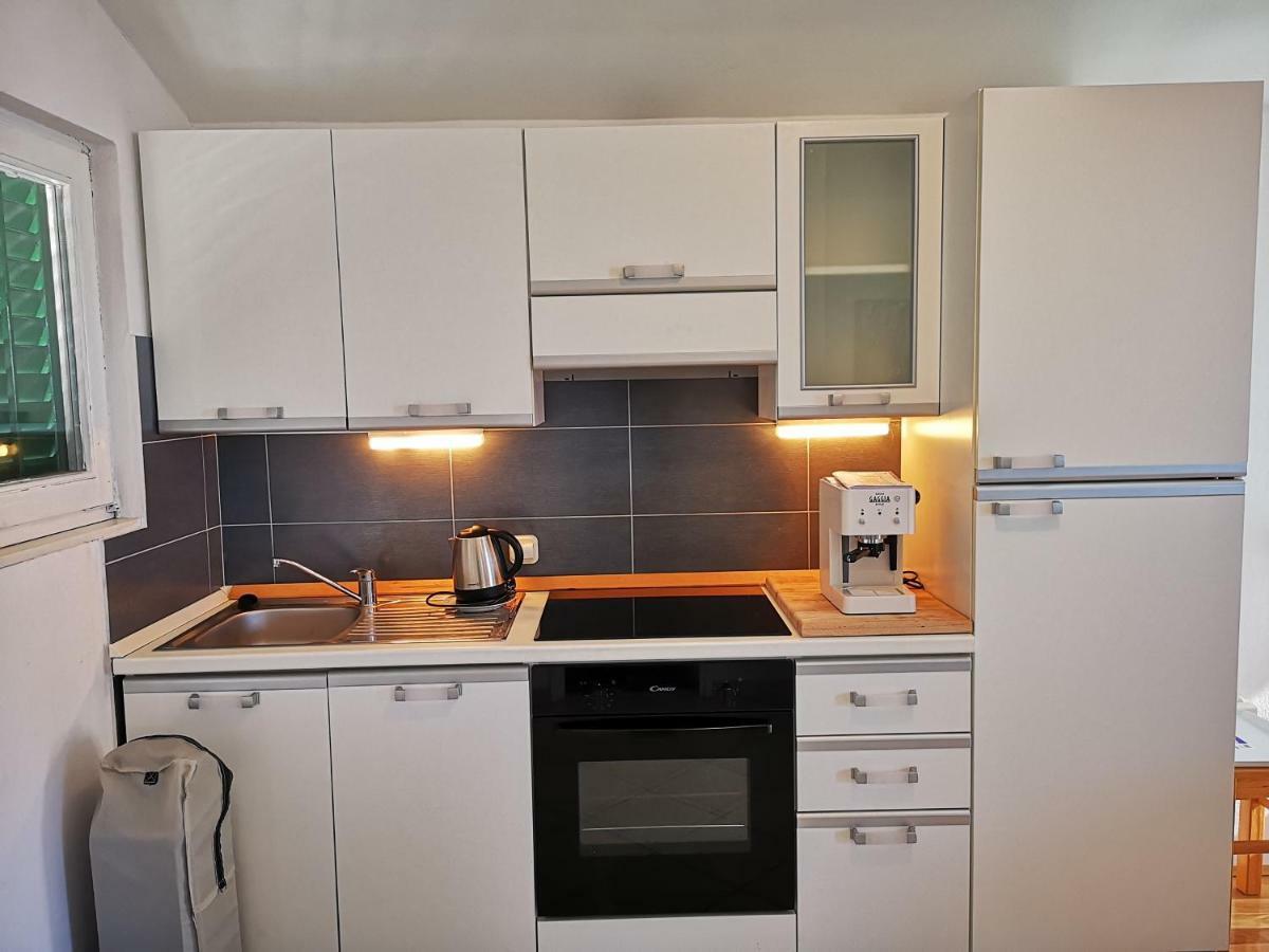 Apartmani Labud Sukošan Esterno foto