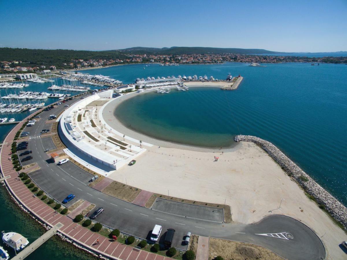 Apartmani Labud Sukošan Esterno foto